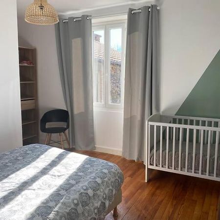 Gite De Tom Et Mag Classe 3 * Clevacances Villa Pontgibaud Eksteriør bilde