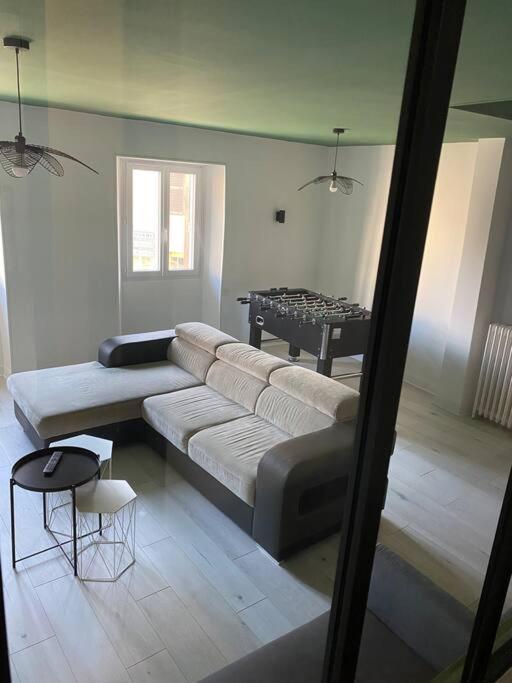 Gite De Tom Et Mag Classe 3 * Clevacances Villa Pontgibaud Eksteriør bilde